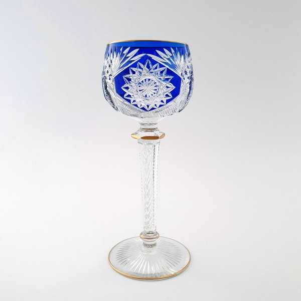 Weinglas / Römer mit Überfang, wohl Saint Louis um 1900.