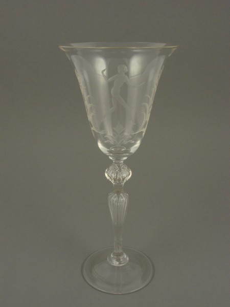 Jugendstil - Weinglas mit Frauenakt. A. Pfohl, Josephinenhütte um 1921.