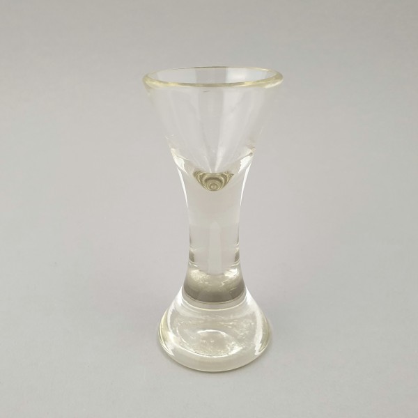 Kutscherknochen / Schnapsglas, um 1800.