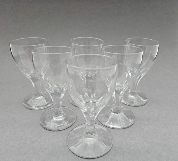 Biedermeier - 6 Weingläser / Südwein / Portwein, um 1820.