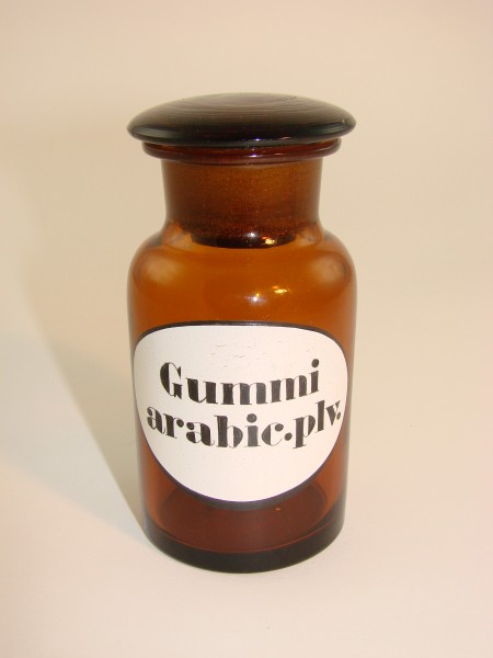 Apothekenflasche Gummi arabic. plv.